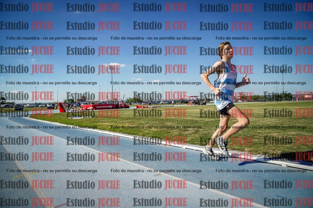 Fotos de los 600 m llanos de varones