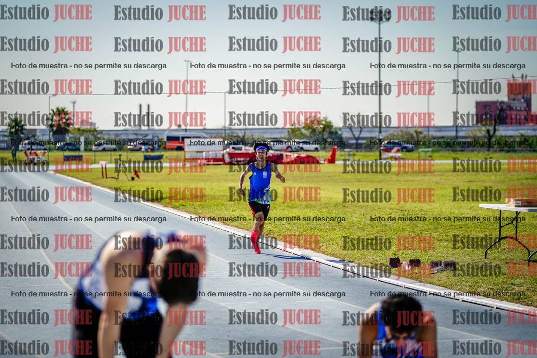 Fotos de los 400 m llanos de varones