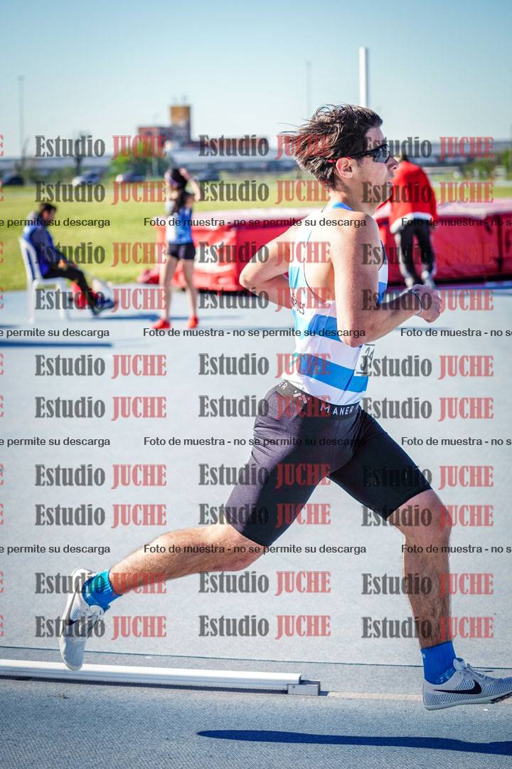 Fotos de los 2000 m llanos de varones
