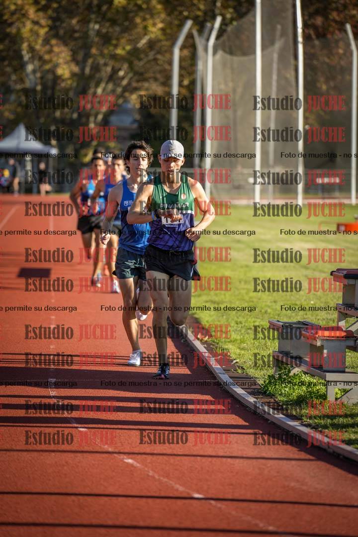 Fotos de los 3000 m llanos de varones