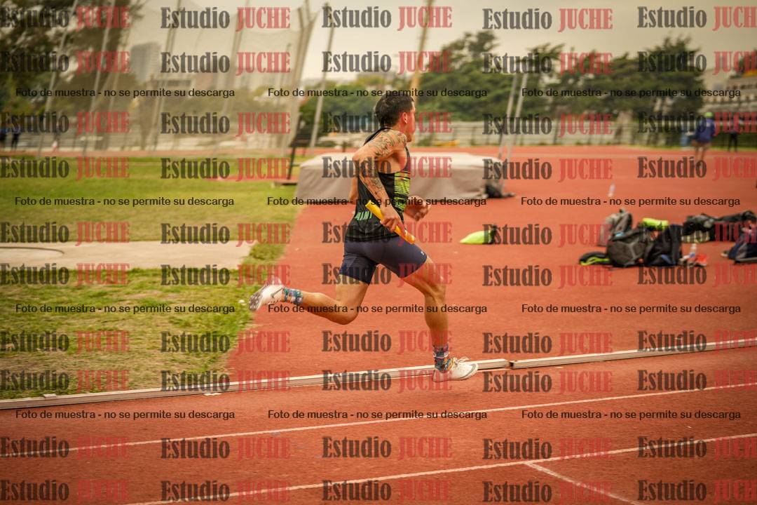 Fotos de las Postas 4x400 m de varones