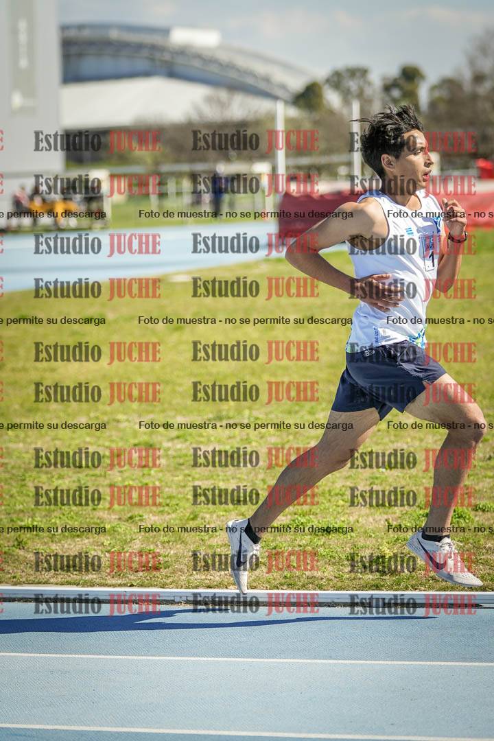 Fotos de los 5000 m llanos de mujeres y varones