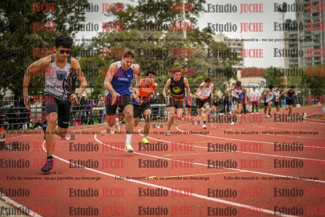 Fotos de los 200 m llanos de varones