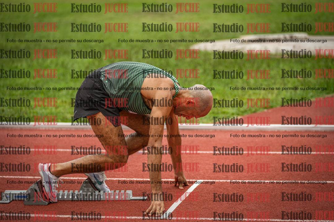 Fotos de los 400 m llanos de varones