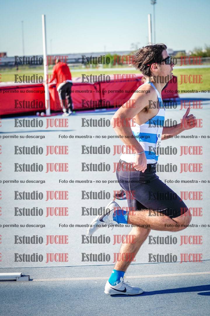 Fotos de los 2000 m llanos de varones