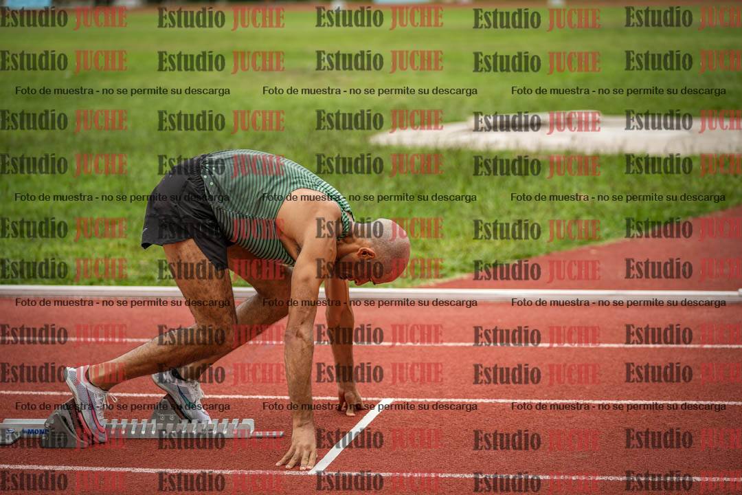 Fotos de los 400 m llanos de varones