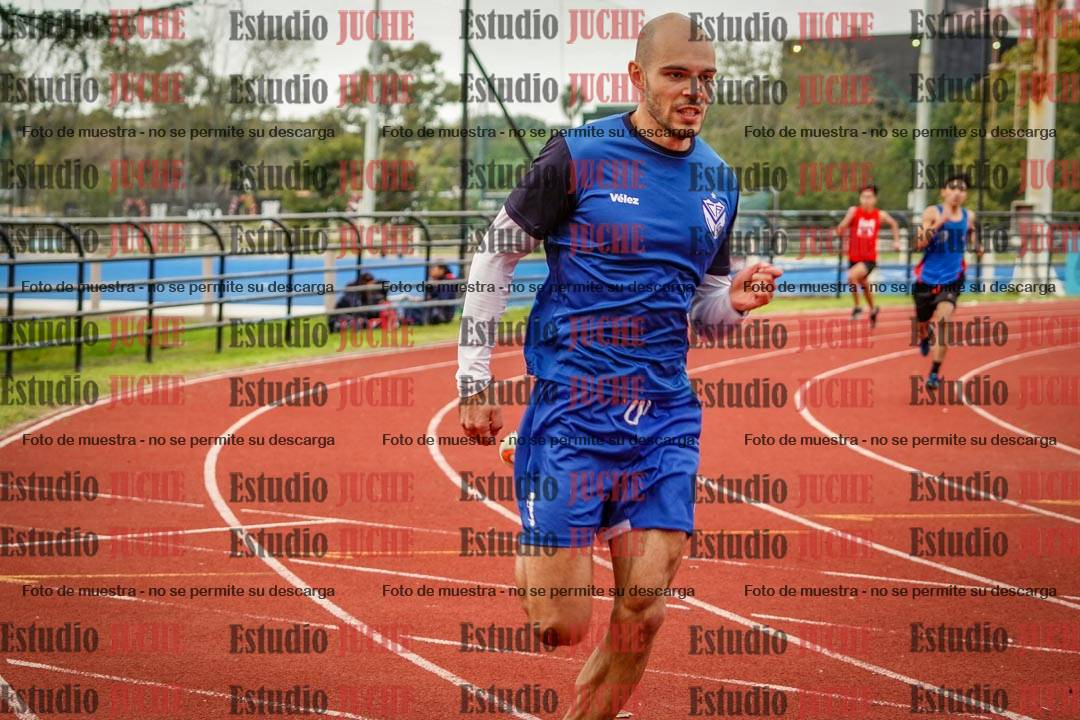 Fotos de los 400 m llanos de varones