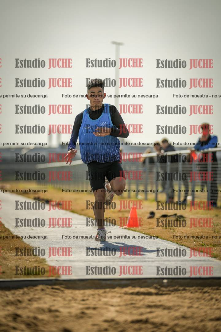 Fotos del salto triple de varones