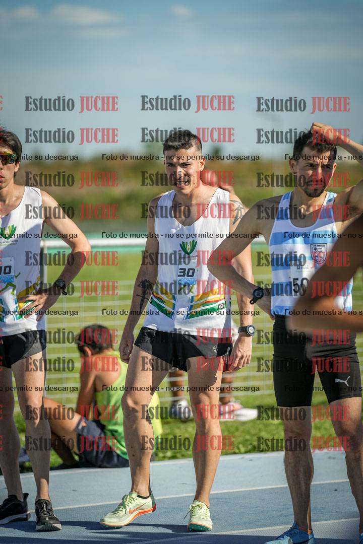 Fotos de los 1500 m llanos de varones