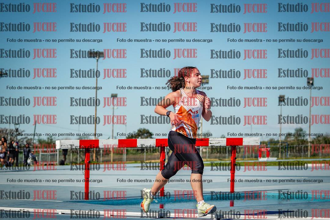 Fotos de los 5000 m llanos de mujeres y varones