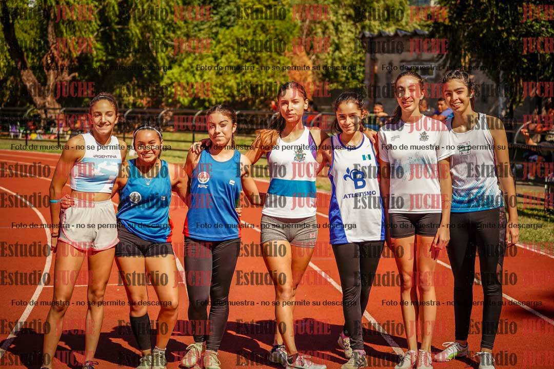 Fotos de algunos podios y extras del torneo