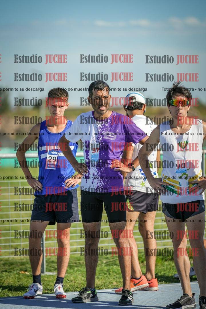 Fotos de los 1500 m llanos de varones