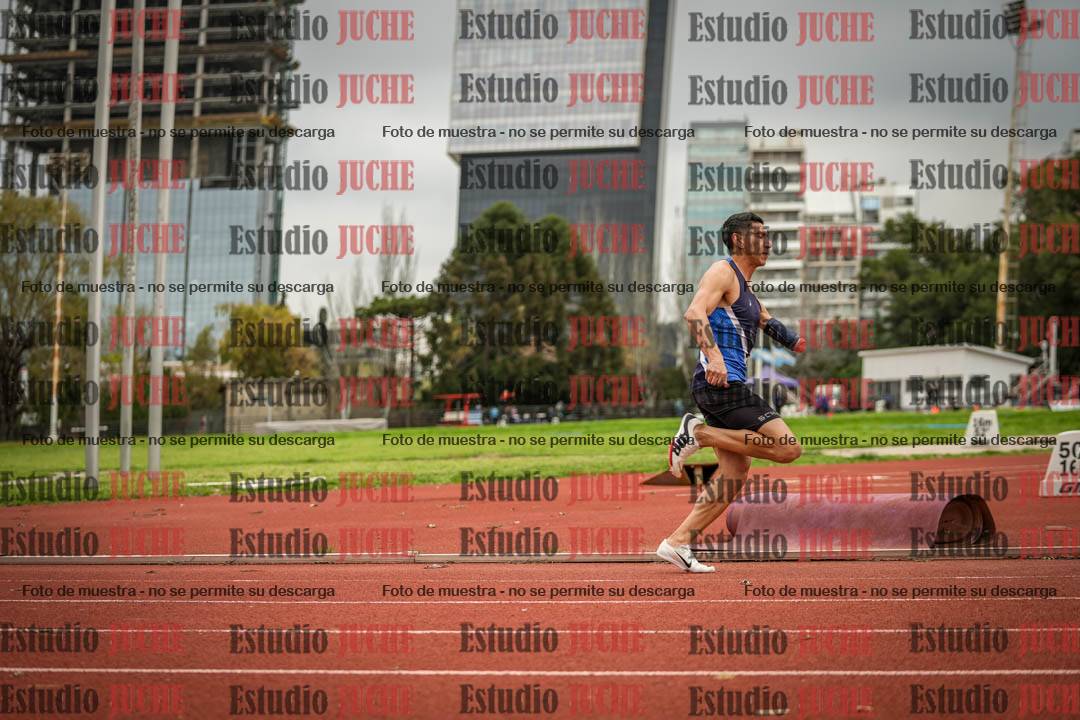 Fotos de los 200 m llanos de varones