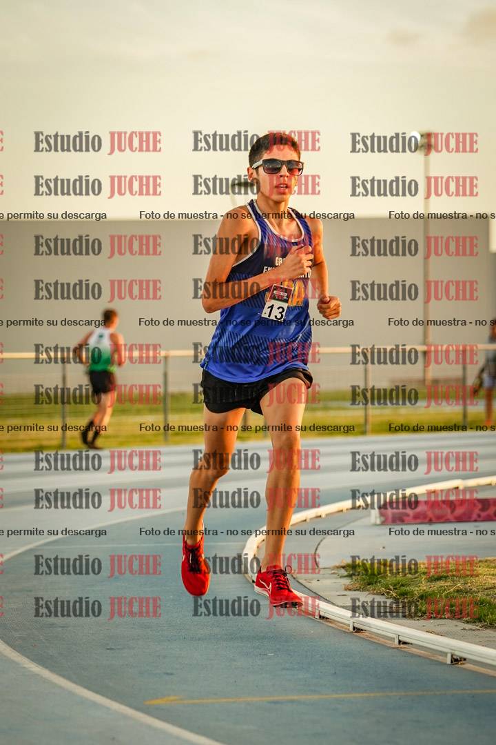 Fotos de los 3000 m llanos de varones