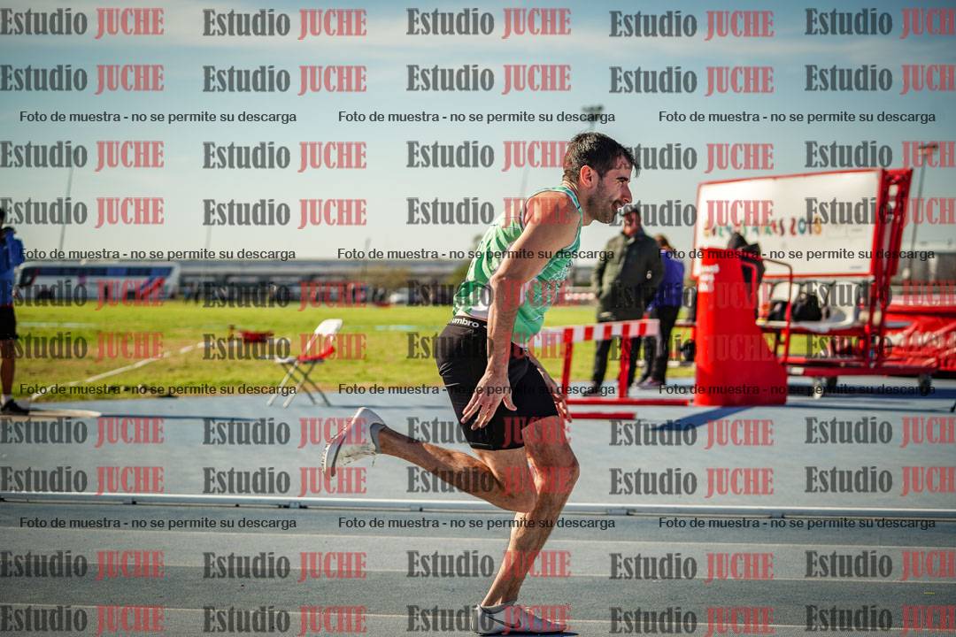Fotos de los 400 m llanos de varones