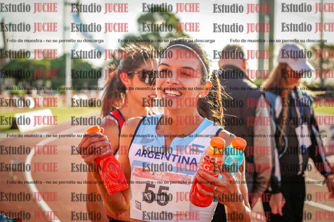 Fotos de algunos extras y podios del día 2