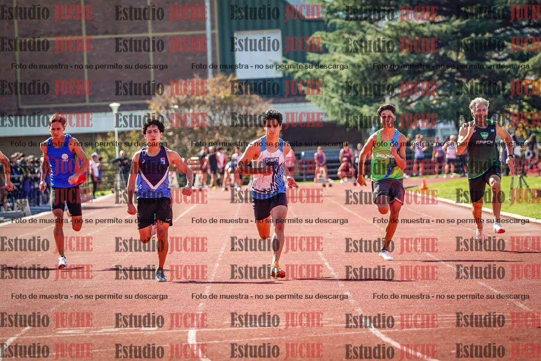 Fotos de los 100 m llanos de varones