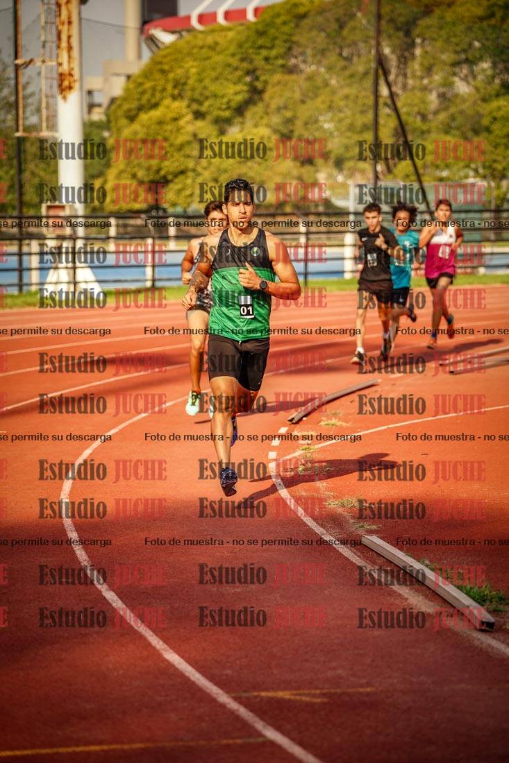 Fotos de los 1500 m llanos de varones