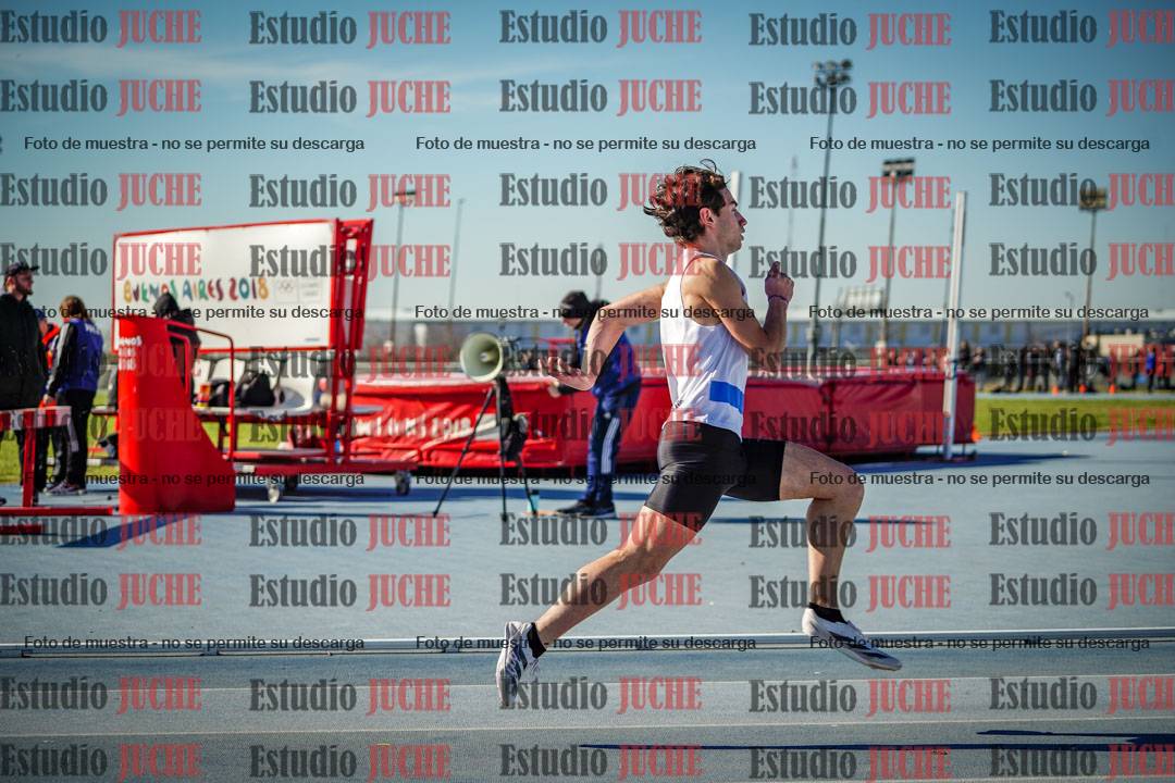 Fotos de los 400 m llanos de varones