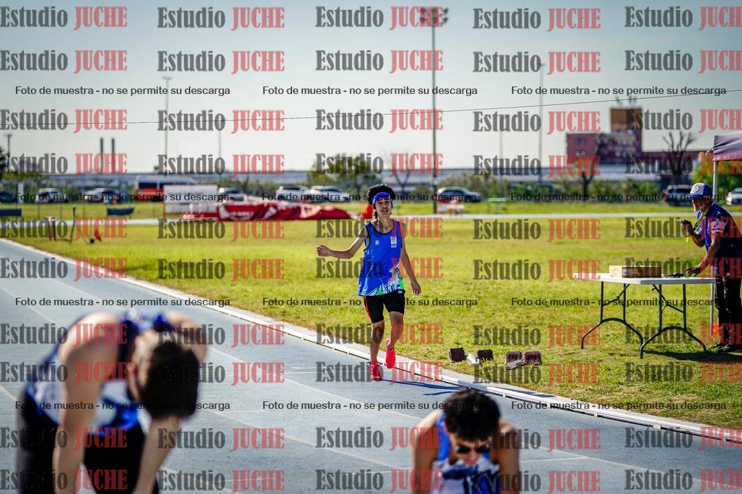 Fotos de los 400 m llanos de varones