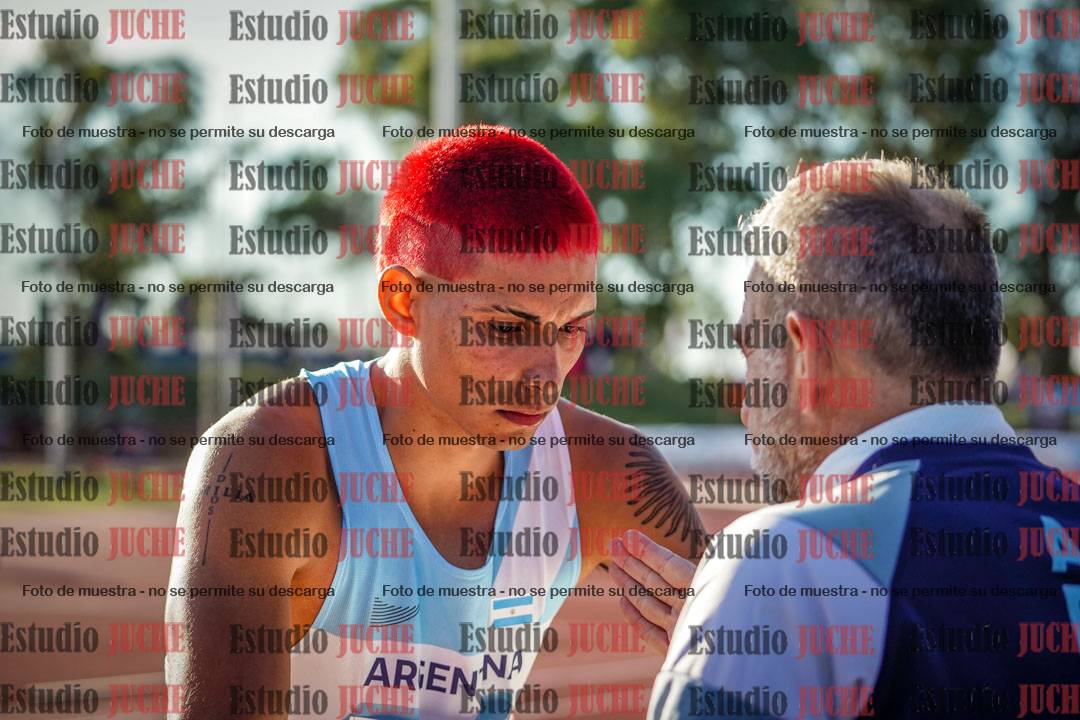 Fotos de algunos extras y podios del día 2