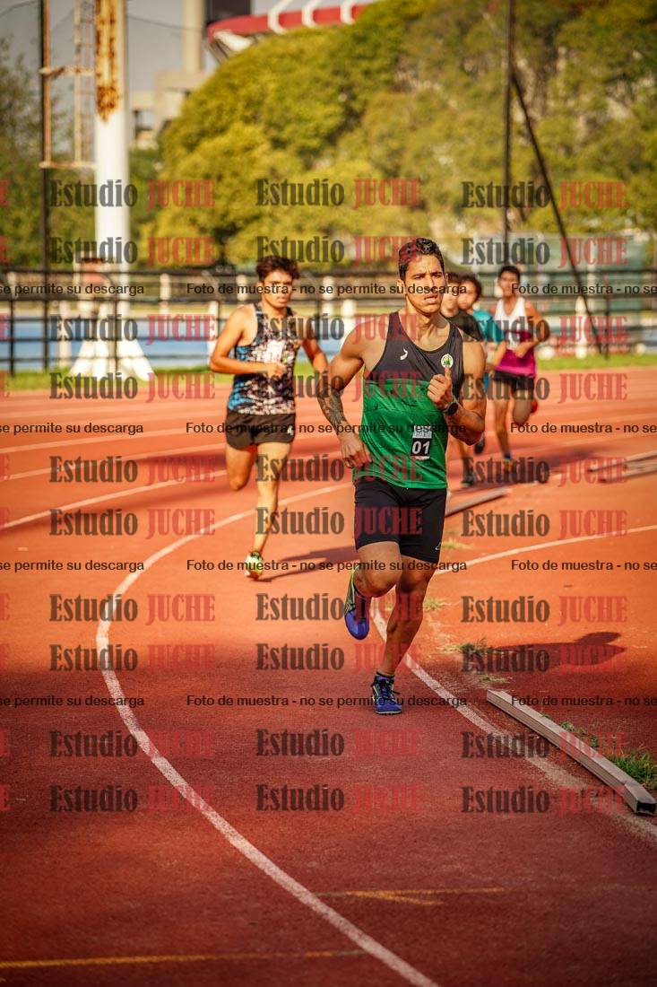 Fotos de los 1500 m llanos de varones