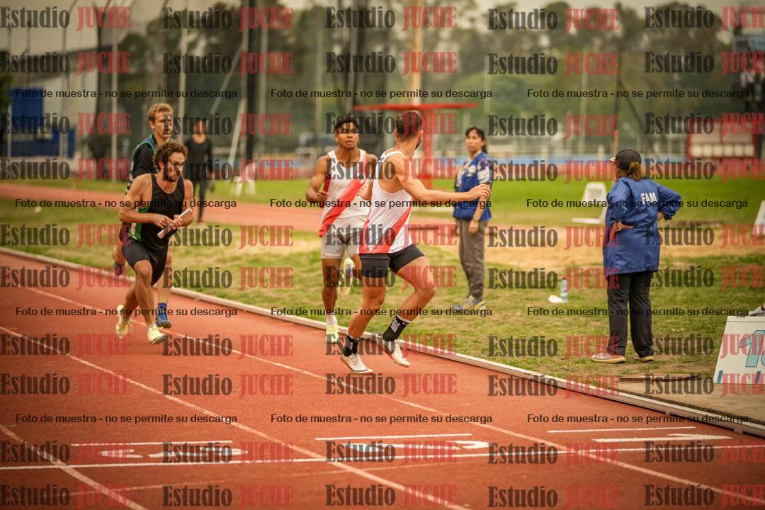 Fotos de las Postas 4x400 m de varones