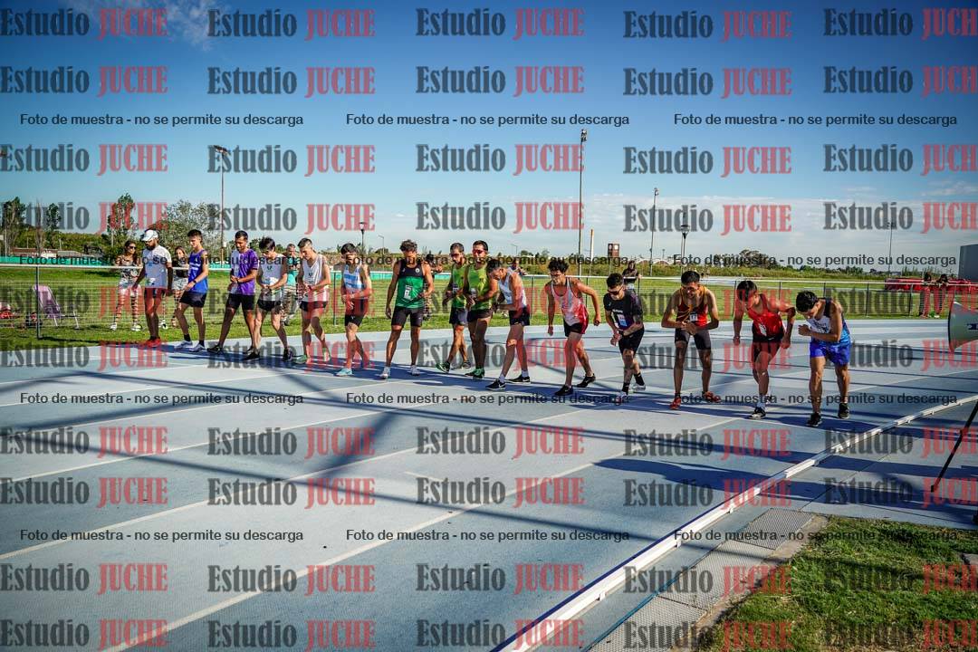 Fotos de los 1500 m llanos de varones