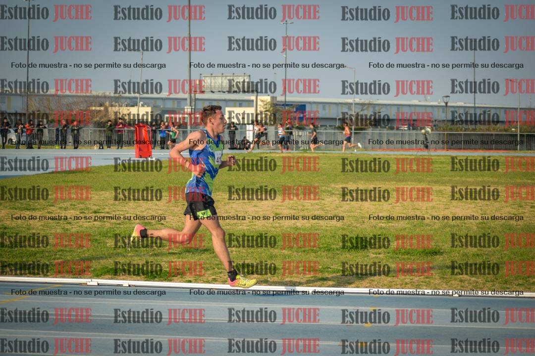 Fotos de los 3000 m llanos de varones