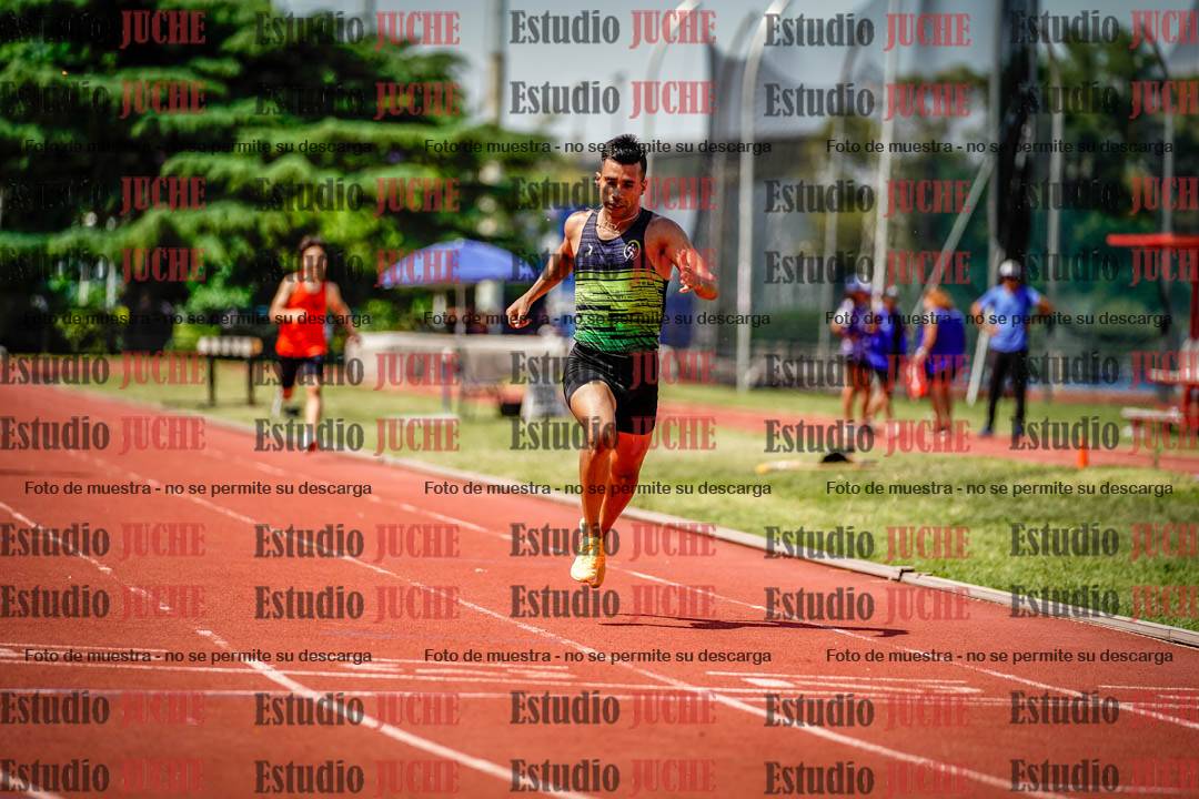 Fotos de los 400 m llanos de varones