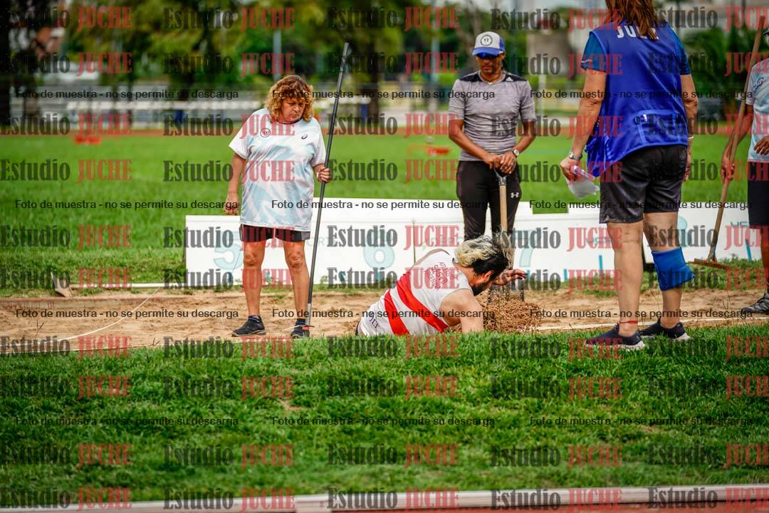 Fotos del salto en largo de varones - decatlón 2