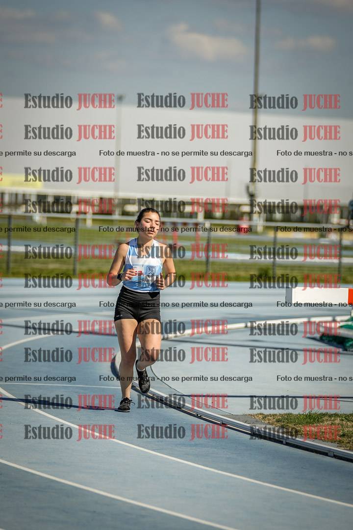 Fotos de los 5000 m llanos de mujeres y varones