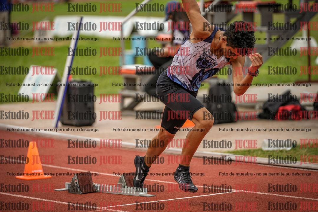 Fotos de los 400 m llanos de varones