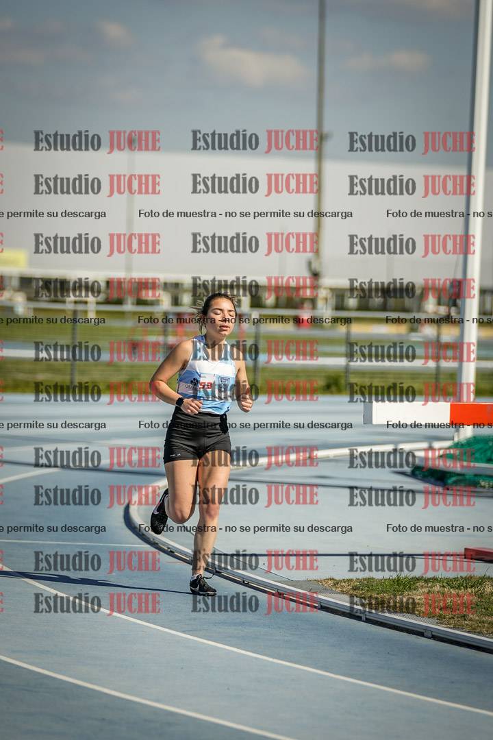 Fotos de los 5000 m llanos de mujeres y varones
