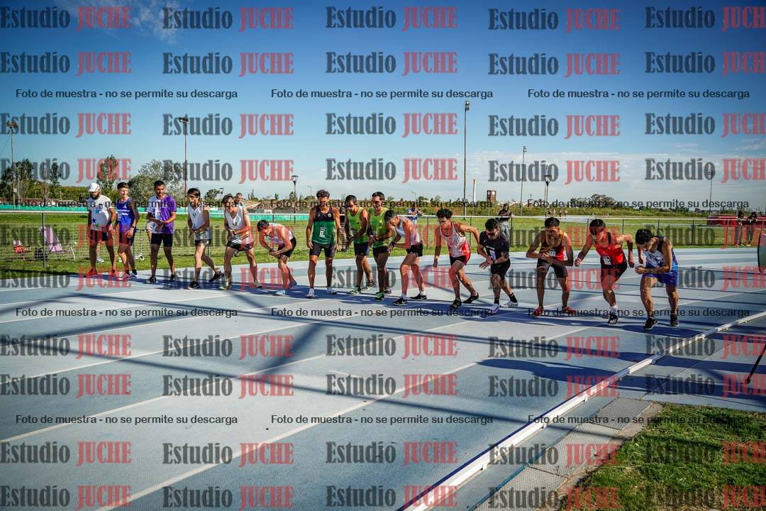 Fotos de los 1500 m llanos de varones
