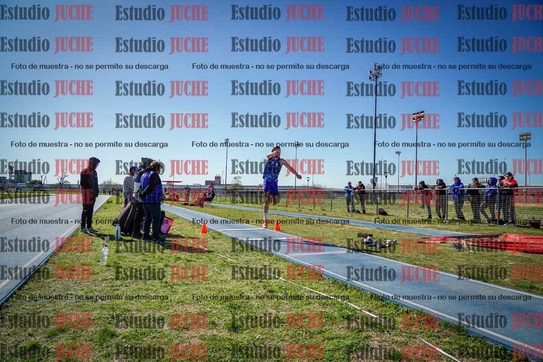 Fotos del salto triple de varones