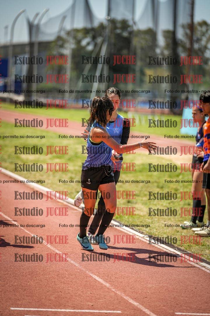 Fotos de las Postas 8x200 m de mujeres y varones - FINAL