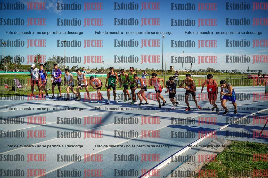 Fotos de los 1500 m llanos de varones
