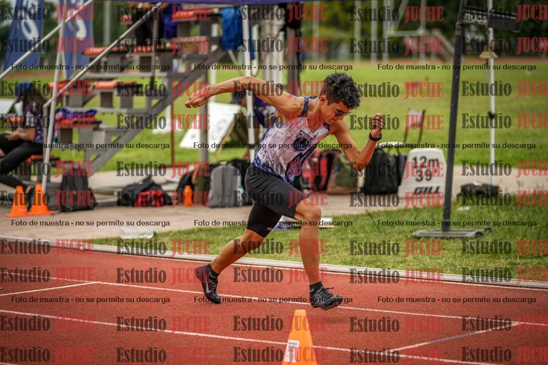 Fotos de los 400 m llanos de varones