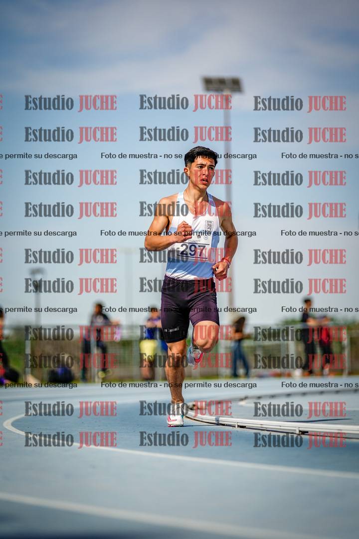 Fotos de los 3000 m llanos de varones