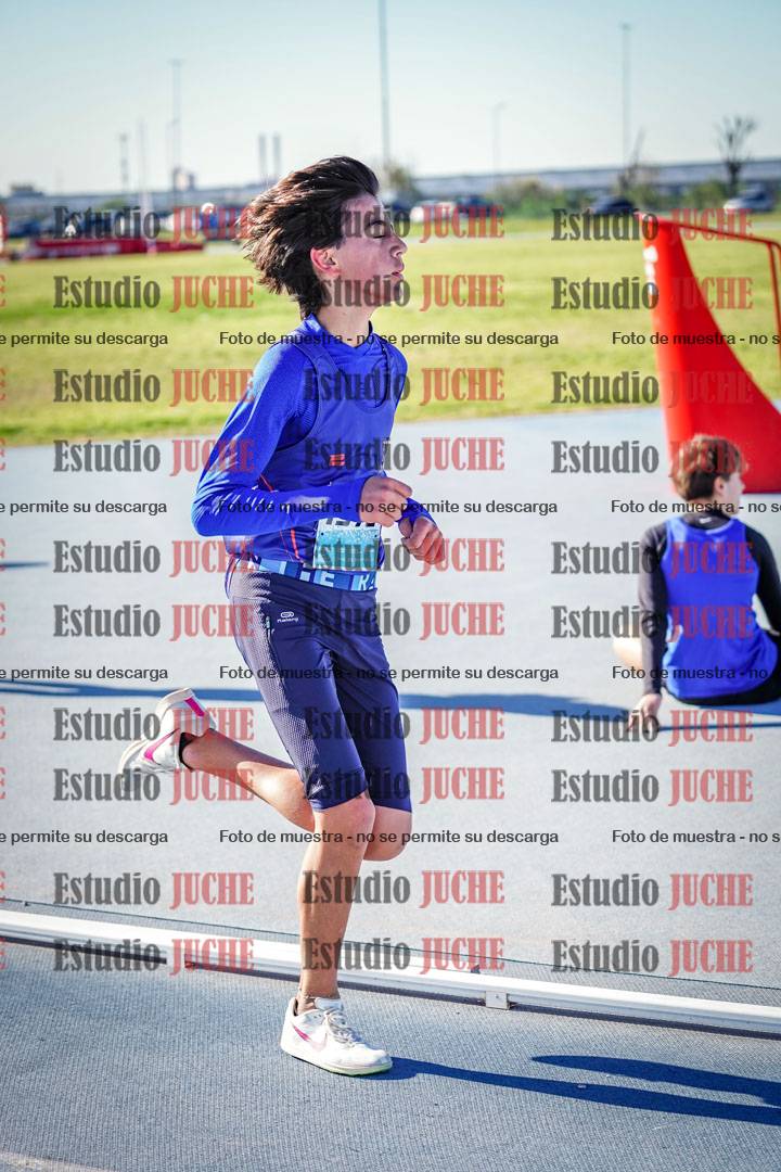 Fotos de los 2000 m llanos de varones