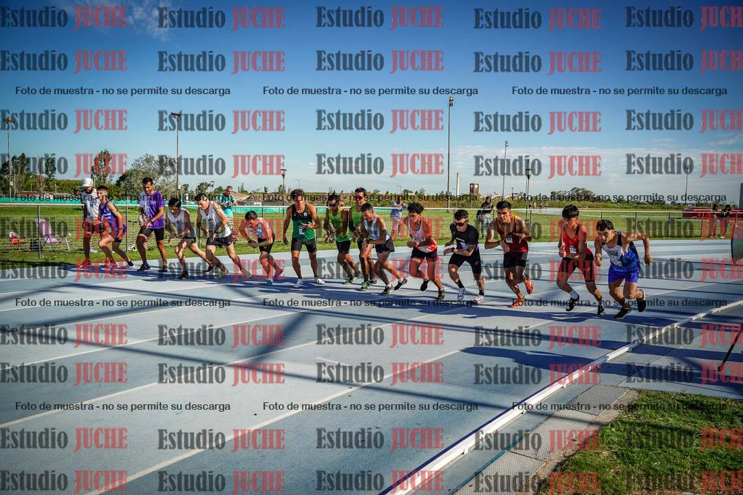 Fotos de los 1500 m llanos de varones