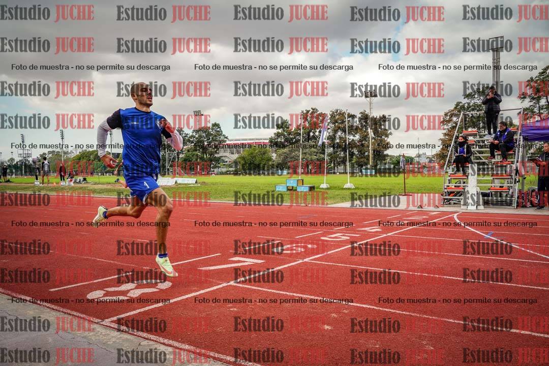 Fotos de los 400 m llanos de varones