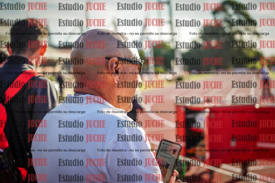 Fotos de algunos extras y podios del día 2