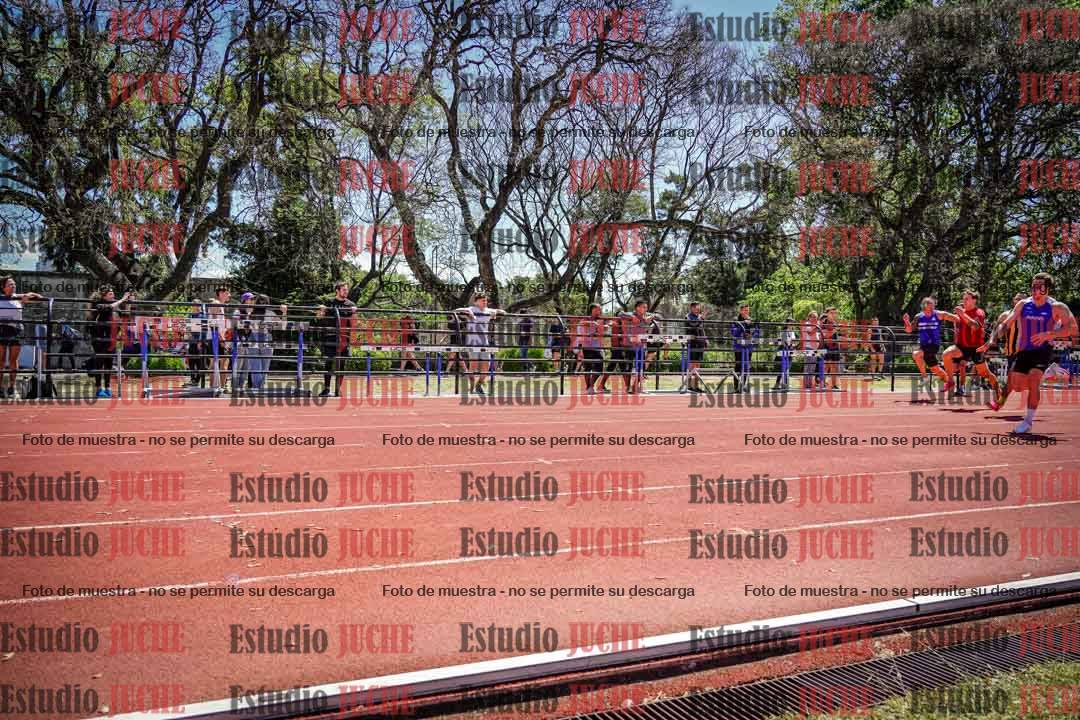 Fotos de los 100 m llanos de varones