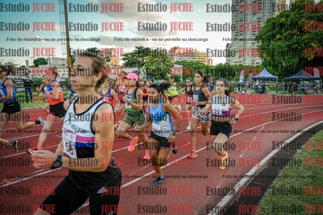 Fotos de los 1500 m llanos de mujeres