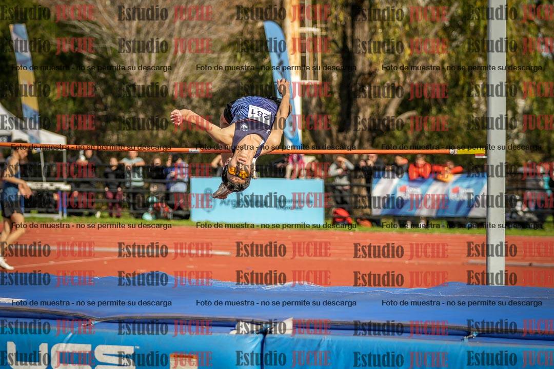 Fotos del salto en alto de varones