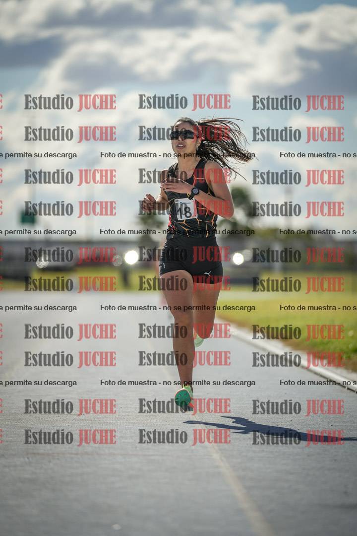 Fotos de los 5000 m llanos de mujeres