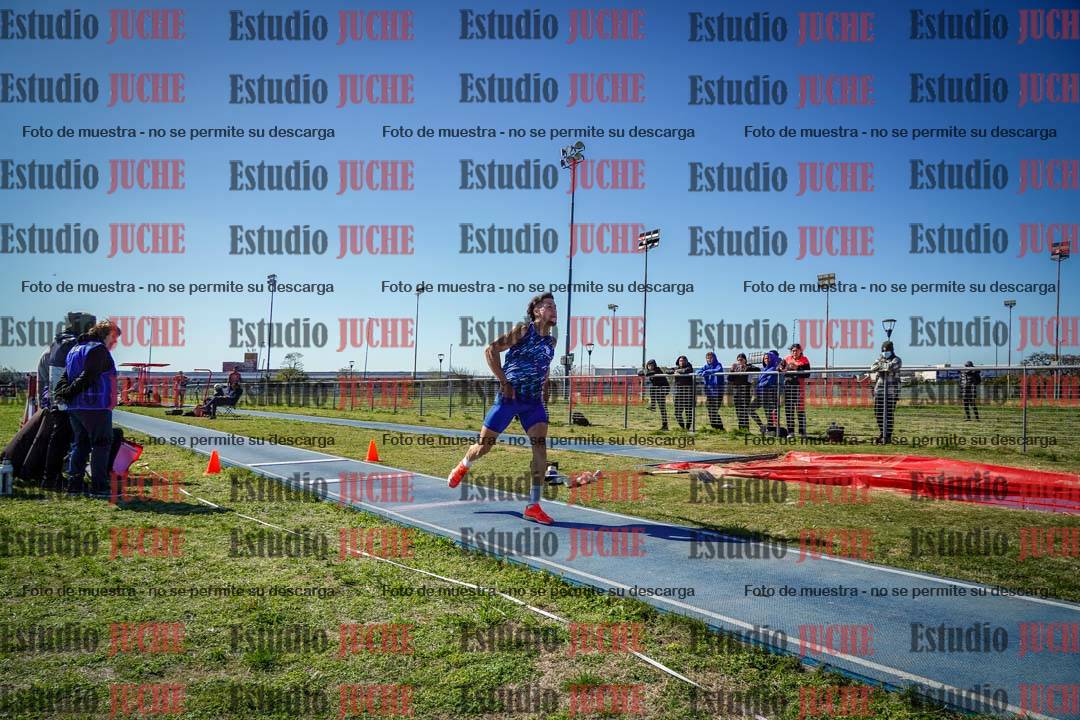 Fotos del salto triple de varones