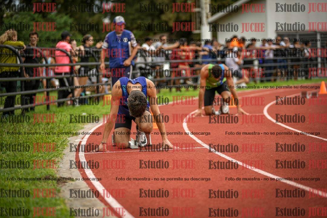 Fotos de los 400 m llanos de varones